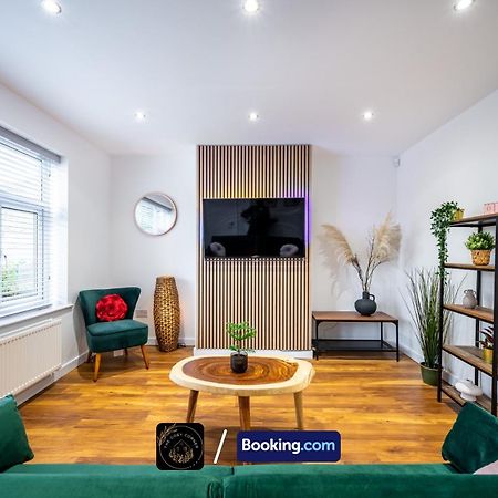 Cosy 3-Bed House, Garden & Free Parking In Stretford Διαμέρισμα Μάντσεστερ Εξωτερικό φωτογραφία