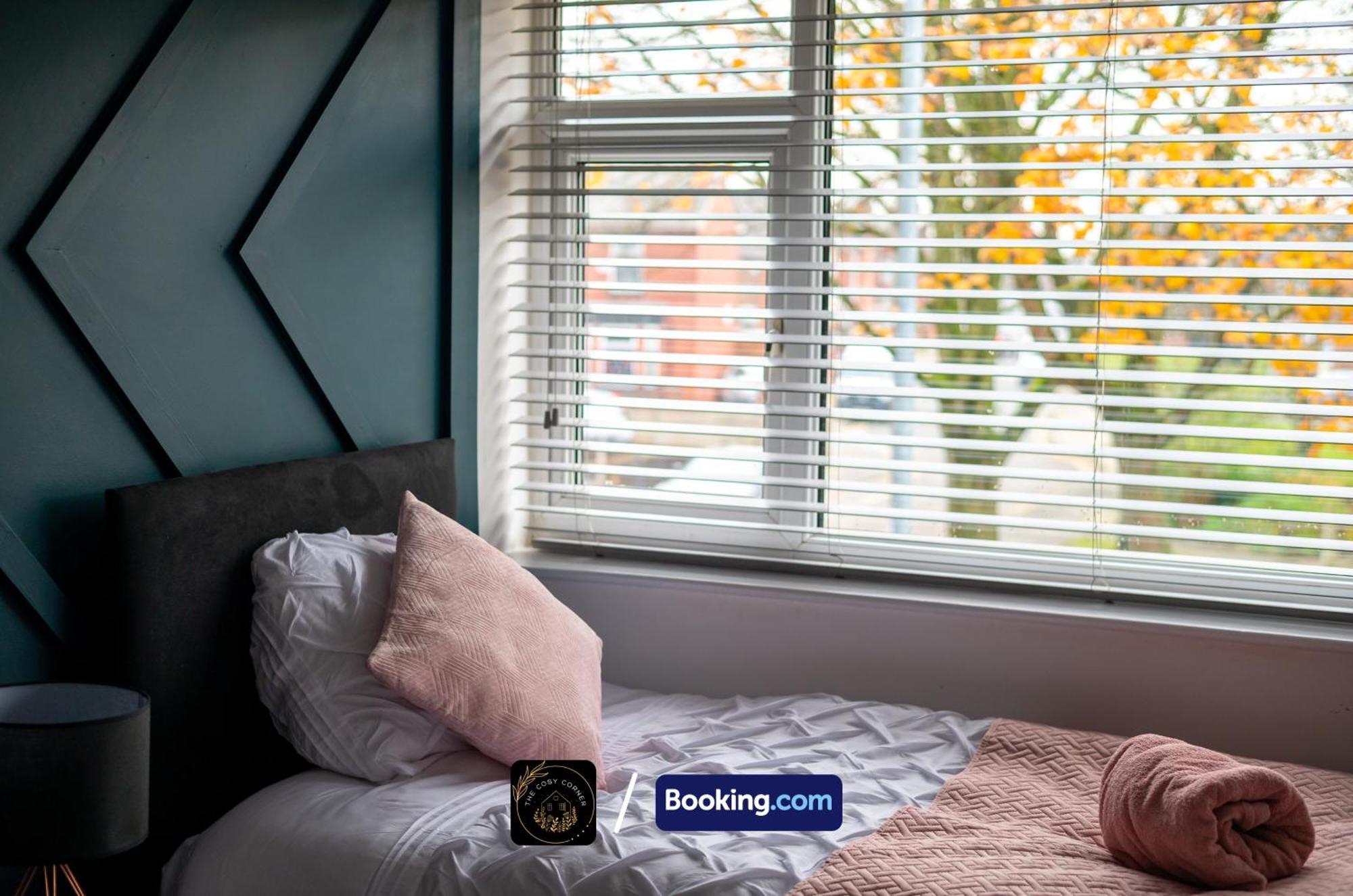 Cosy 3-Bed House, Garden & Free Parking In Stretford Διαμέρισμα Μάντσεστερ Εξωτερικό φωτογραφία